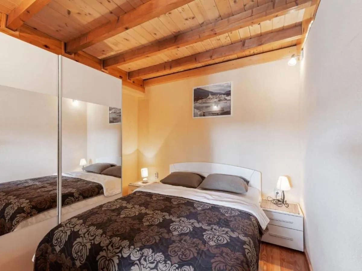 Xxl Ana Biograd Na Moru 1-22 Gosta Villa Polaca