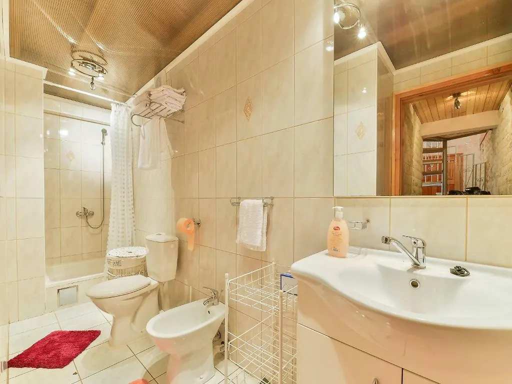 Xxl Ana Biograd Na Moru 1-22 Gosta Villa Polaca Croatia